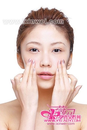 ȫ��ͿĨ��ʪ��ױˮ