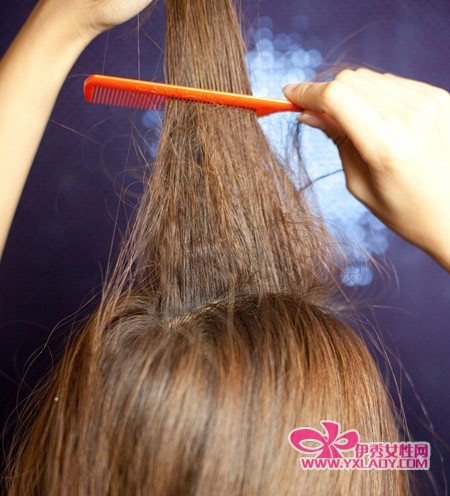 还是要在发顶做文章