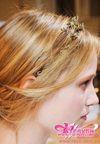 ϣ��Ů�����շ���