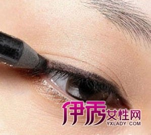 �軭������