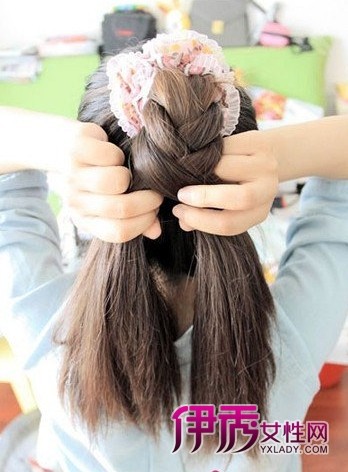 ������Ǳ���β�෢ 1���Ӹ㶨