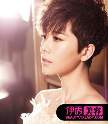 �к�Ů���Ƕ̷�����  �����ķ���