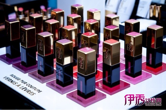 ��ɫ��������� YSL��ױ��Ʒ��ɱ����