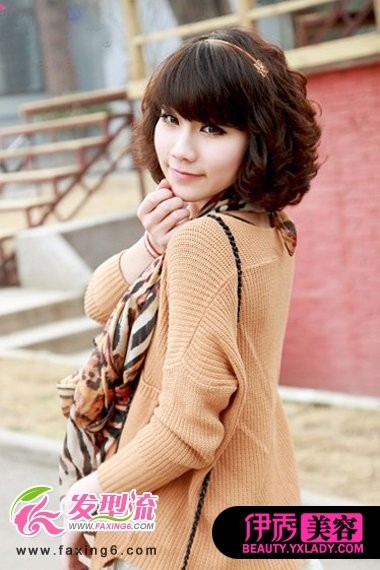 ����Ů�����Ķ��̷� �����з�