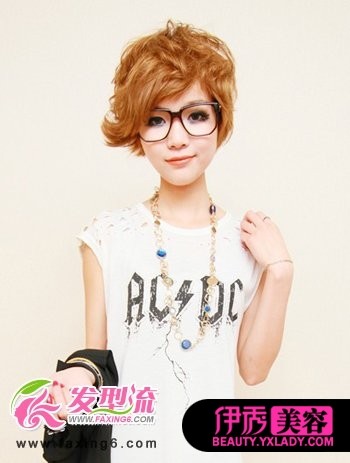 ����Ů�����Ķ��̷� �����з�