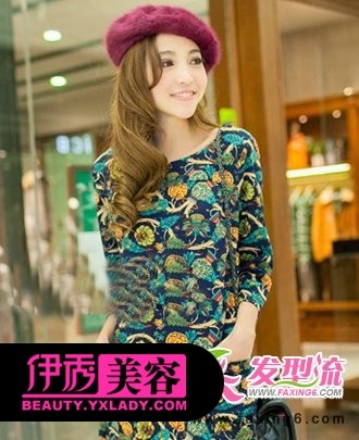 大波浪卷发发型