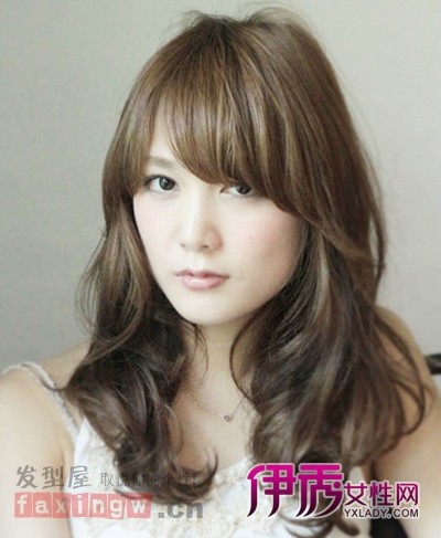 打造小脸的秘诀 时尚梨花头修饰脸型