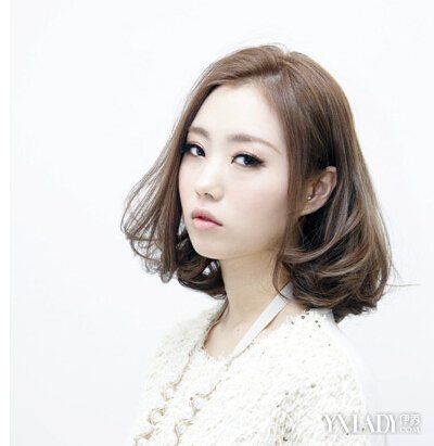 ��ʽ�̷��̷�����ͼƬ ����ͨ�ڵĶ̷�����