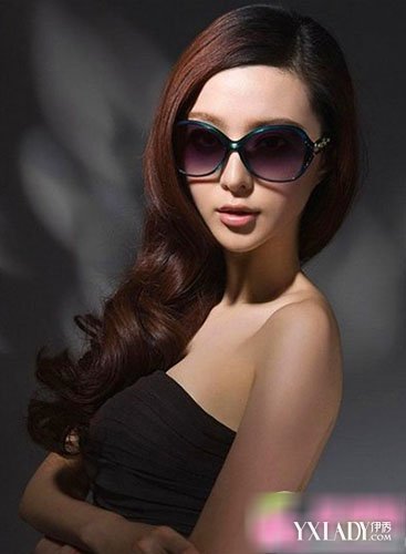 ���·�����ɫ