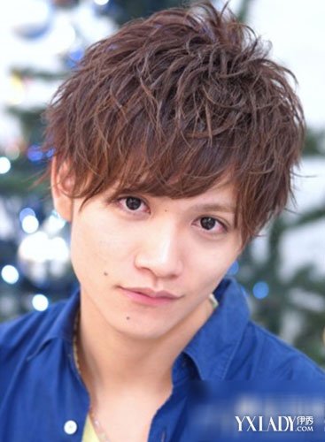 【图】非主流可爱男发型 玩转百变个性发型