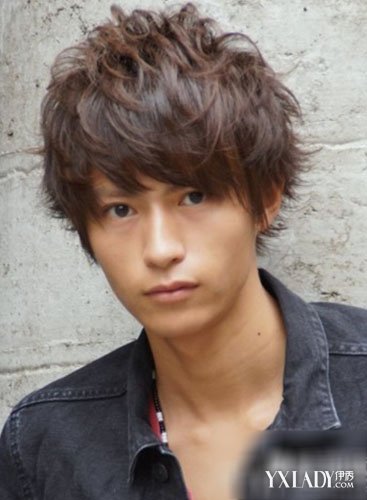 【图】非主流可爱男发型 玩转百变个性发型