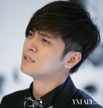 ���߶��м䳤�ķ���