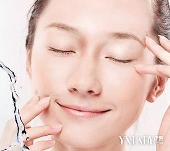 30��Ů����ʲô����Ʒ