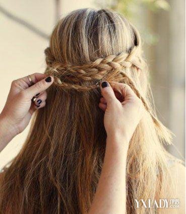 ϣ��Ů����