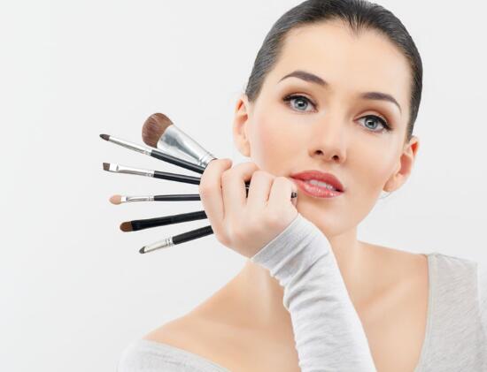 【图】画眼线的步骤图展示 8大步骤教你化出美