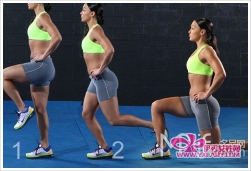 8����������Ů���������β�