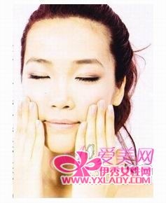 3����������Ħ�� С���ٳ�