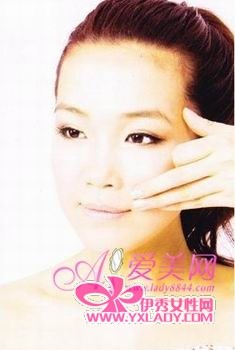 3����������Ħ�� С���ٳ�