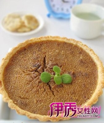 四、红枣丰胸之黄芪红枣茶