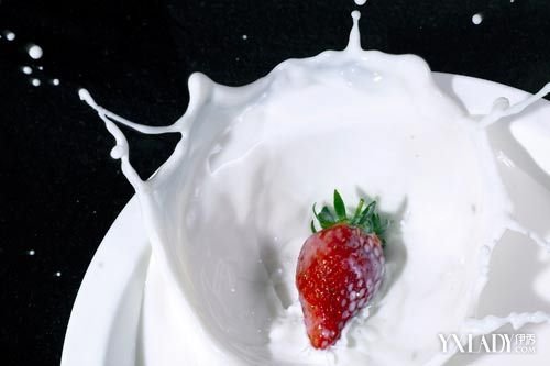 �廪��ѧŮ���ڷ�� Ů����Ŵ��1�ں��