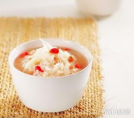 �廪��ѧŮ���ڷ�� Ů����Ŵ��1�ں��