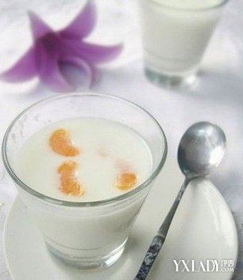 【图】晚上喝酸奶好吗 什么时候喝酸奶能减肥呢