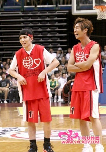 ������ ������ �ܽ��� ��־�� Ҧ��