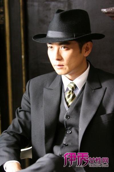 迷案1937演员表 娃娃脸保剑锋转型