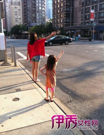 񼾸ͯ����Ů���ɼ� �µ����б�����������(��ͼ)