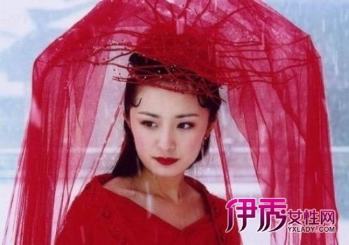 ��������Ѹ���������� ����������ӫ����Ů����