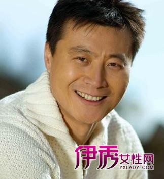 �γ�ΰ���ӻ�����Ƭ�ع� Ӳ�������Ů�˽���