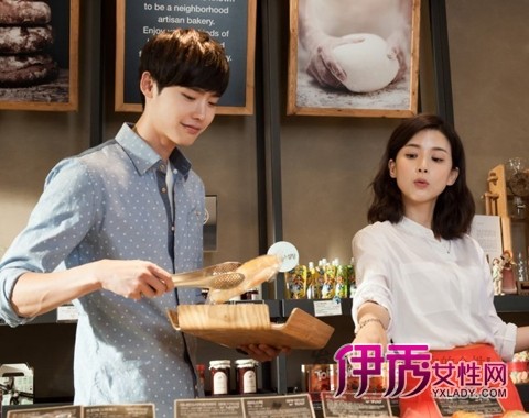 ���غ�����������µ� ������һ��ϷһλŮ����