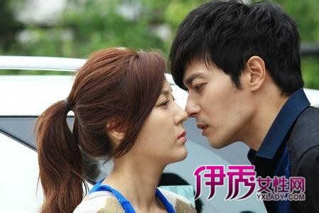 ���غ�����������µ� ������һ��ϷһλŮ����