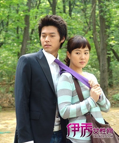 ���غ�����������µ� ������һ��ϷһλŮ����