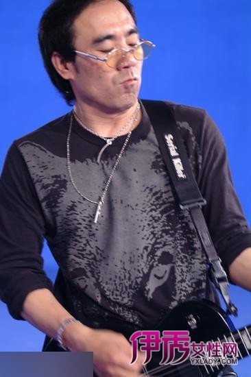 ����ֶӳ�����