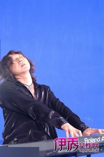 ���ӱ�������ֶӴ�ë��ë�涾