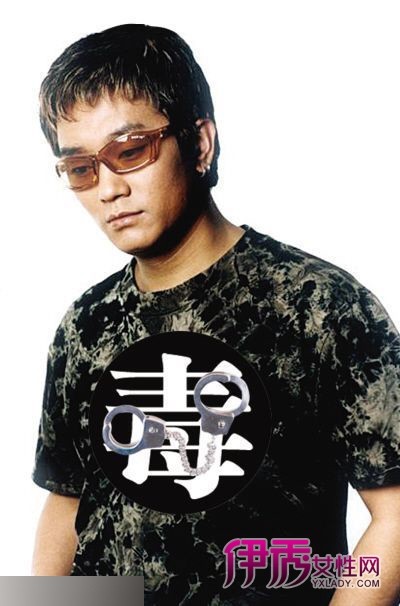 2009��8��13�պ�Ц������������ǰ;����