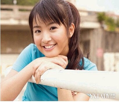 Ů���崿ѧ����