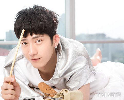 ����Ȼ��ͥ����