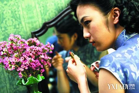 ��Ψɫ��ȫ��ͼƬ