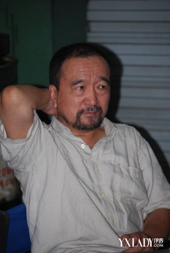 ������ͷ������Ӿ�