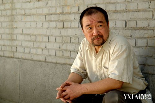 ������ͷ������Ӿ�