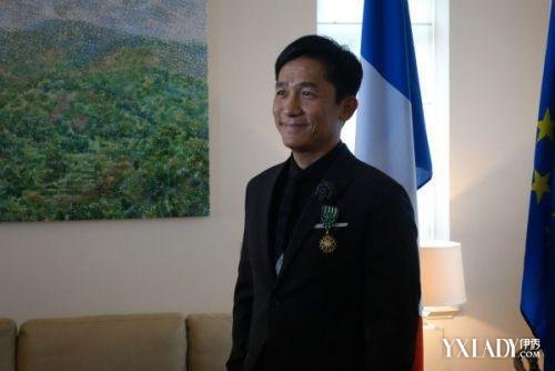 ����ΰ���